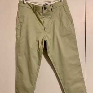 Club Monaco Men’s Connor Slim Chinos